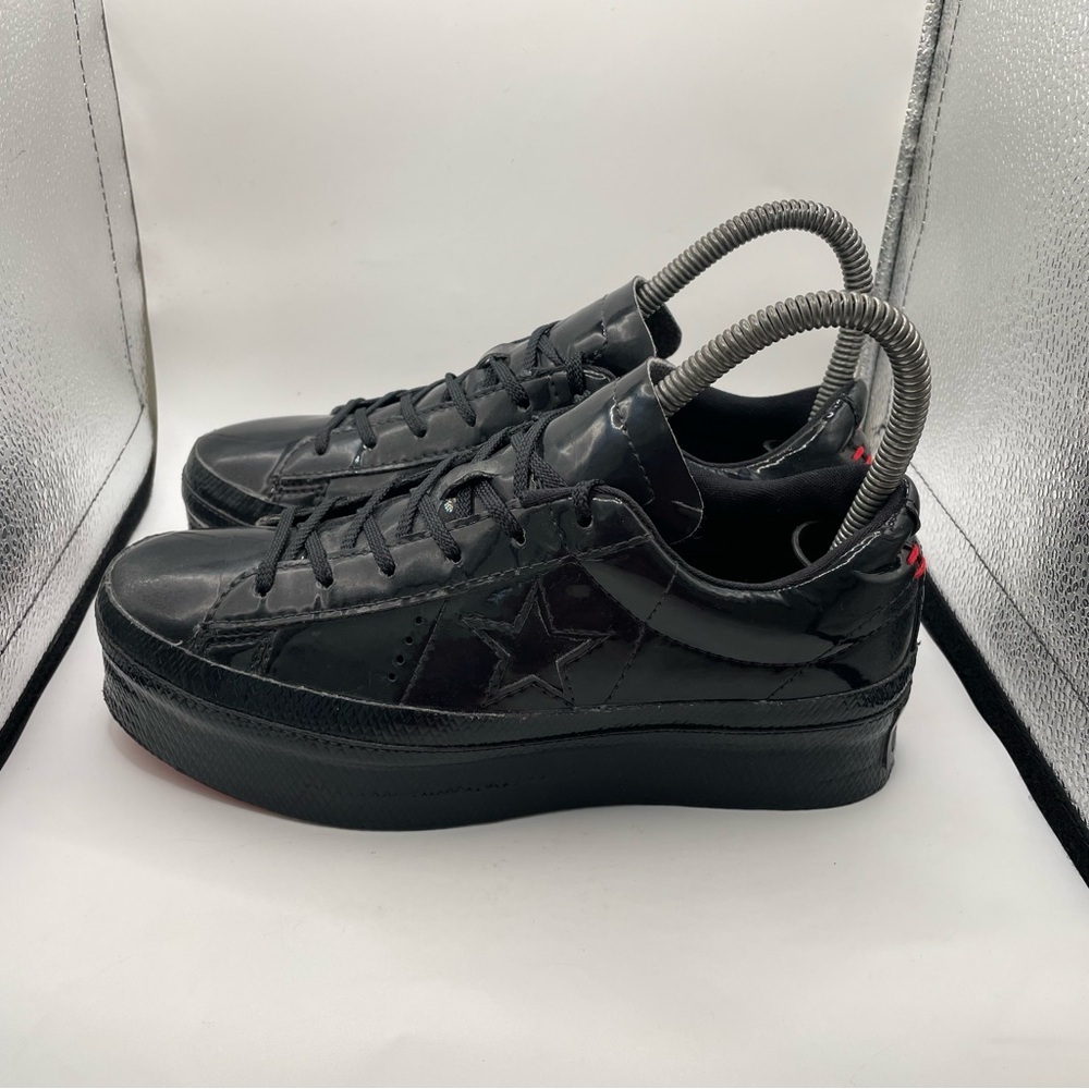 Converse One Star platform ox women’s patent leather sneakers size 5